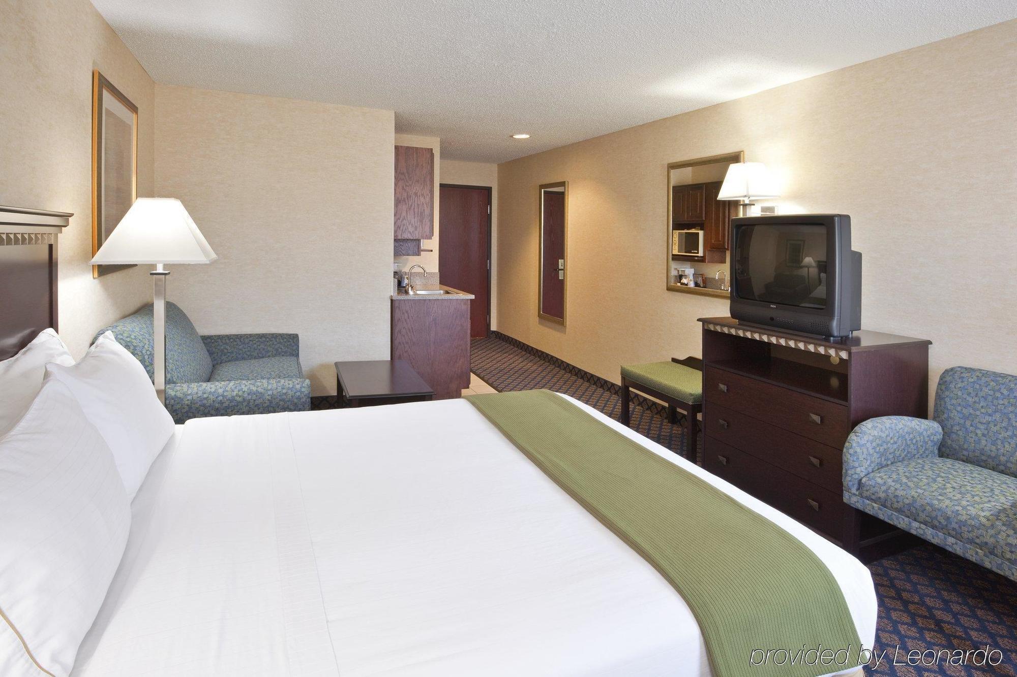 Holiday Inn Express Hotel & Suites Delaware-Columbus Area, An Ihg Hotel Sunbury Habitación foto